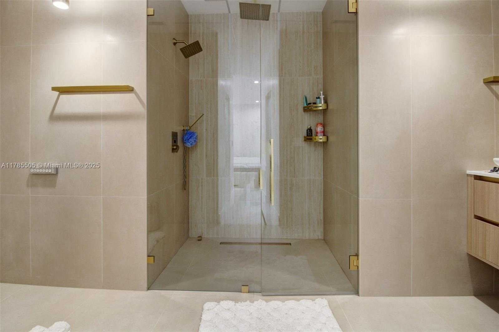 Small Image of 16239 NORTH WEST 91ST CT, Miami Lakes Number 11