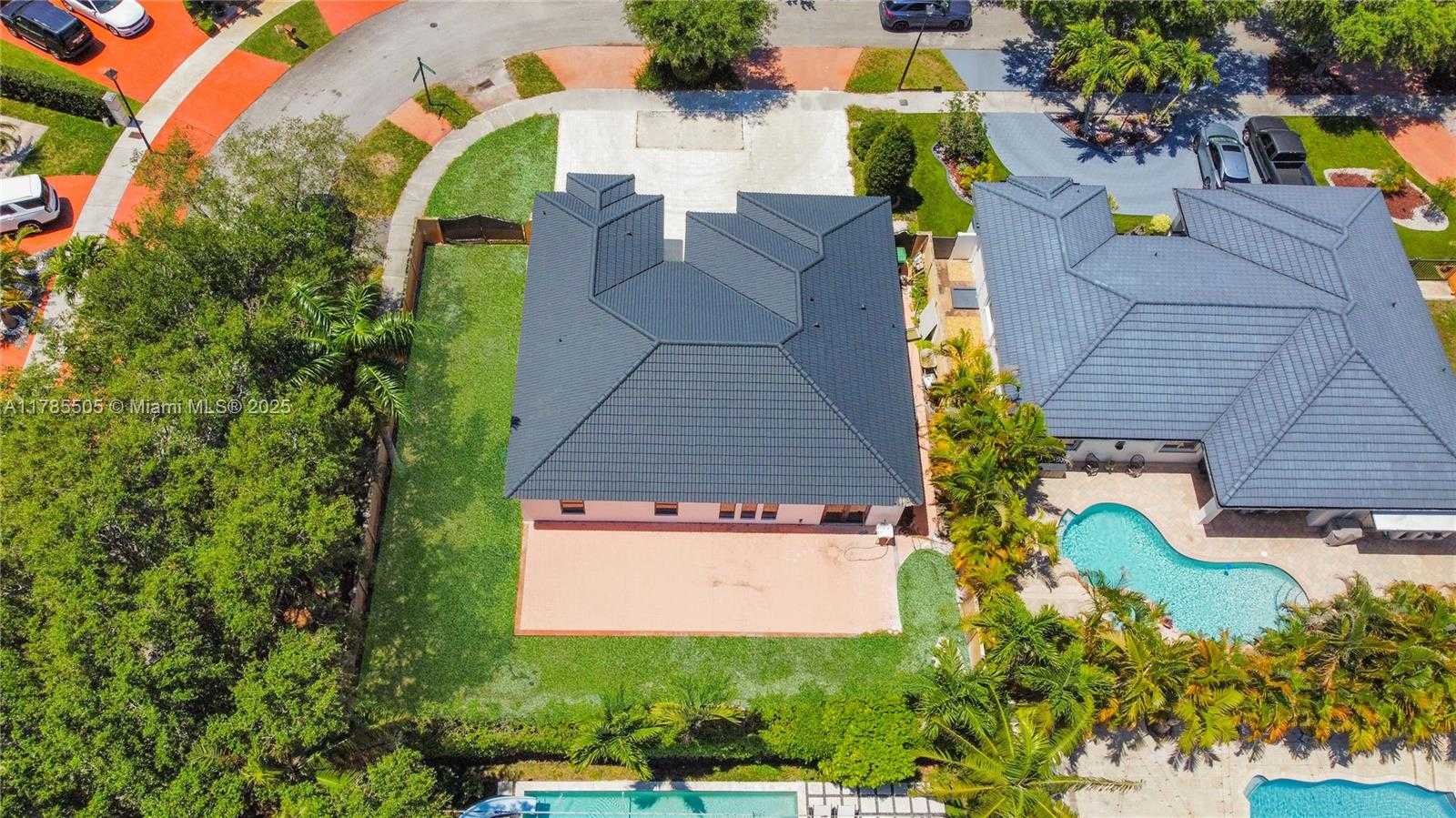 Small Image of 16239 NORTH WEST 91ST CT, Miami Lakes Number 34