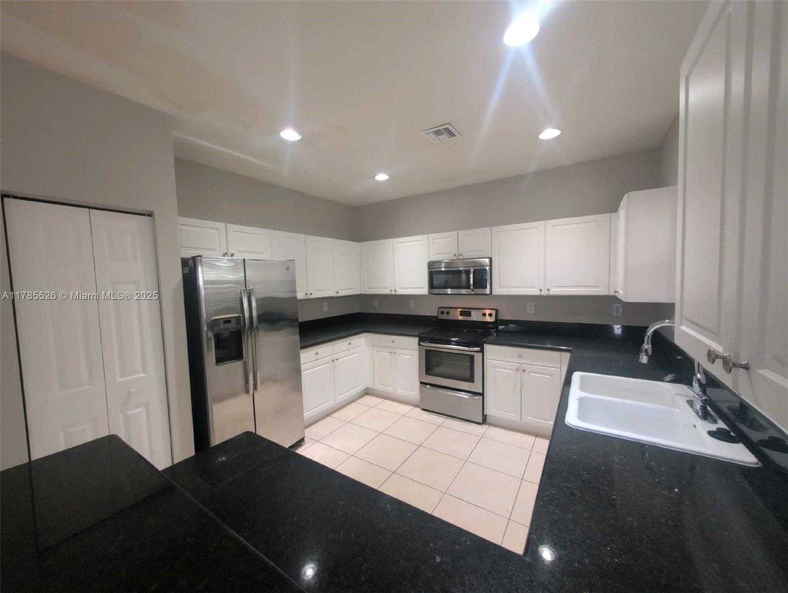 Small Image of 146 NORTH EAST 36TH TER, Homestead Number 6