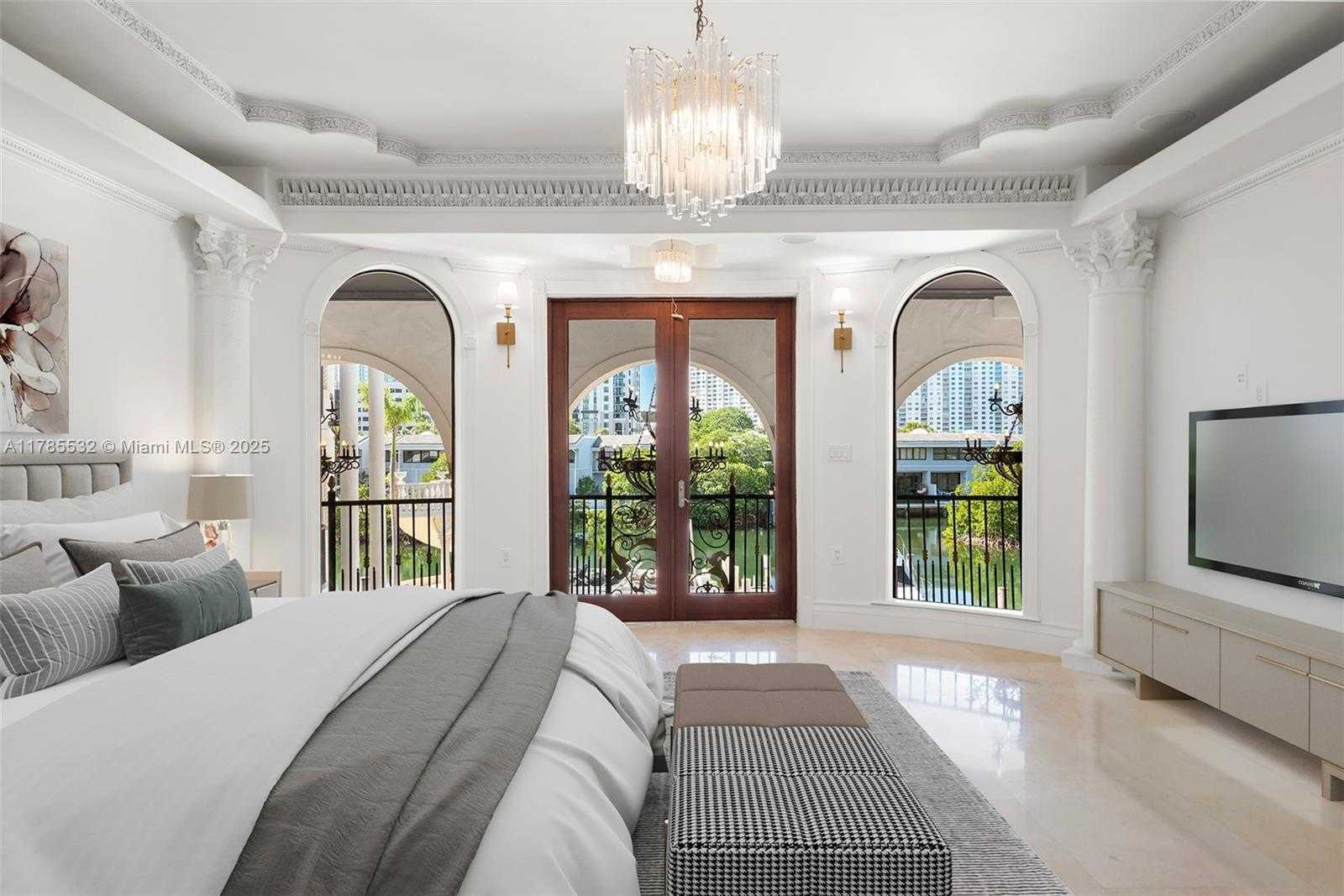Small Image of 270 ATLANTIC AVE, Sunny Isles Beach Number 35
