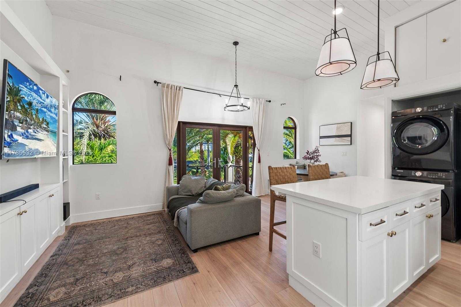 Small Image of 270 ATLANTIC AVE, Sunny Isles Beach Number 52