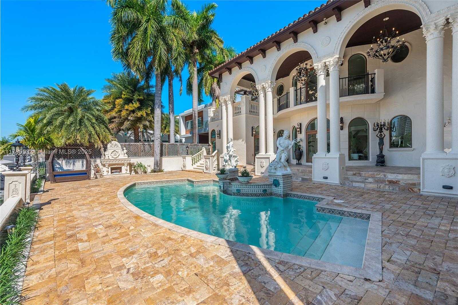 Small Image of 270 ATLANTIC AVE, Sunny Isles Beach Number 66