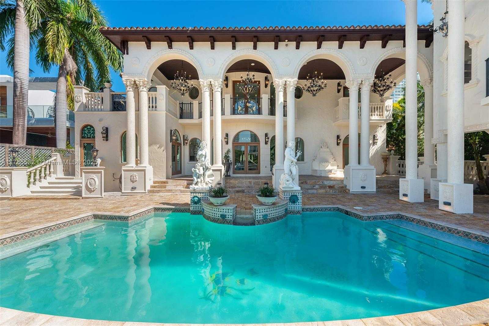 Small Image of 270 ATLANTIC AVE, Sunny Isles Beach Number 67