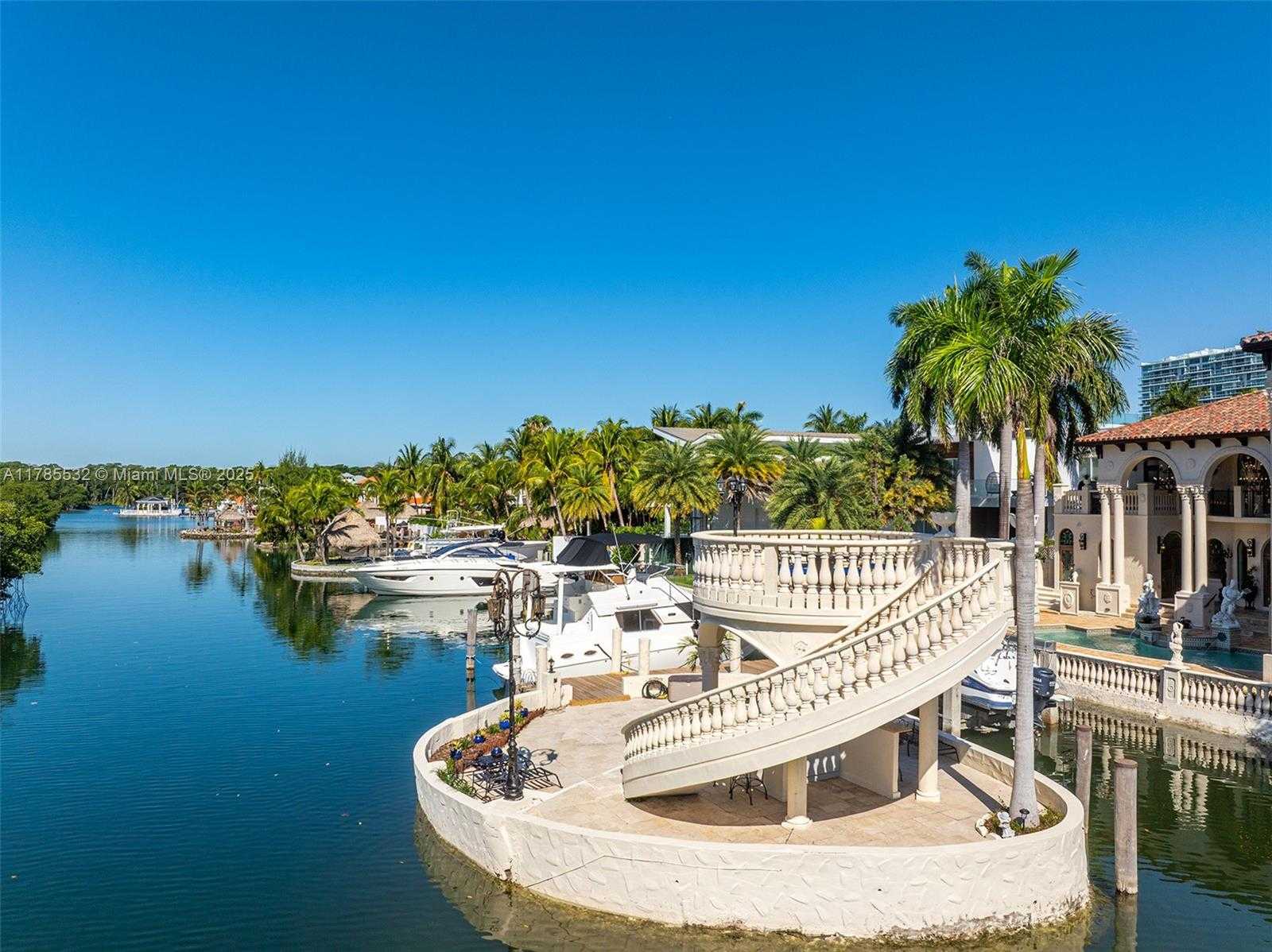 Small Image of 270 ATLANTIC AVE, Sunny Isles Beach Number 70