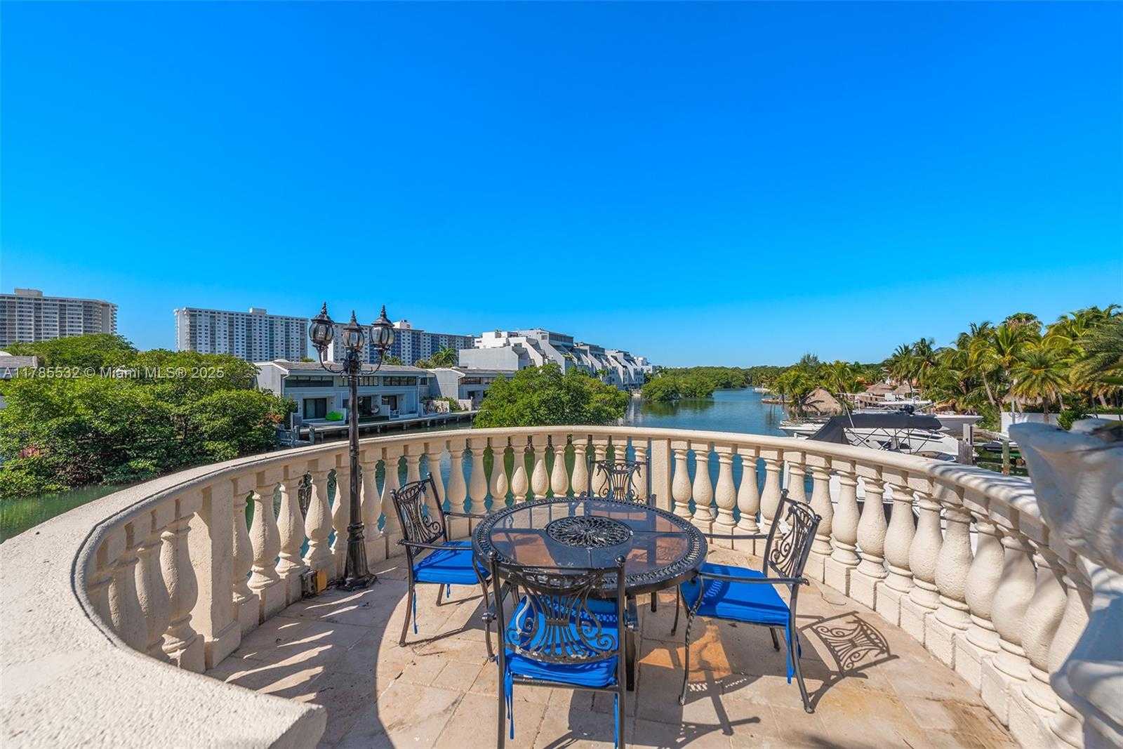 Small Image of 270 ATLANTIC AVE, Sunny Isles Beach Number 72