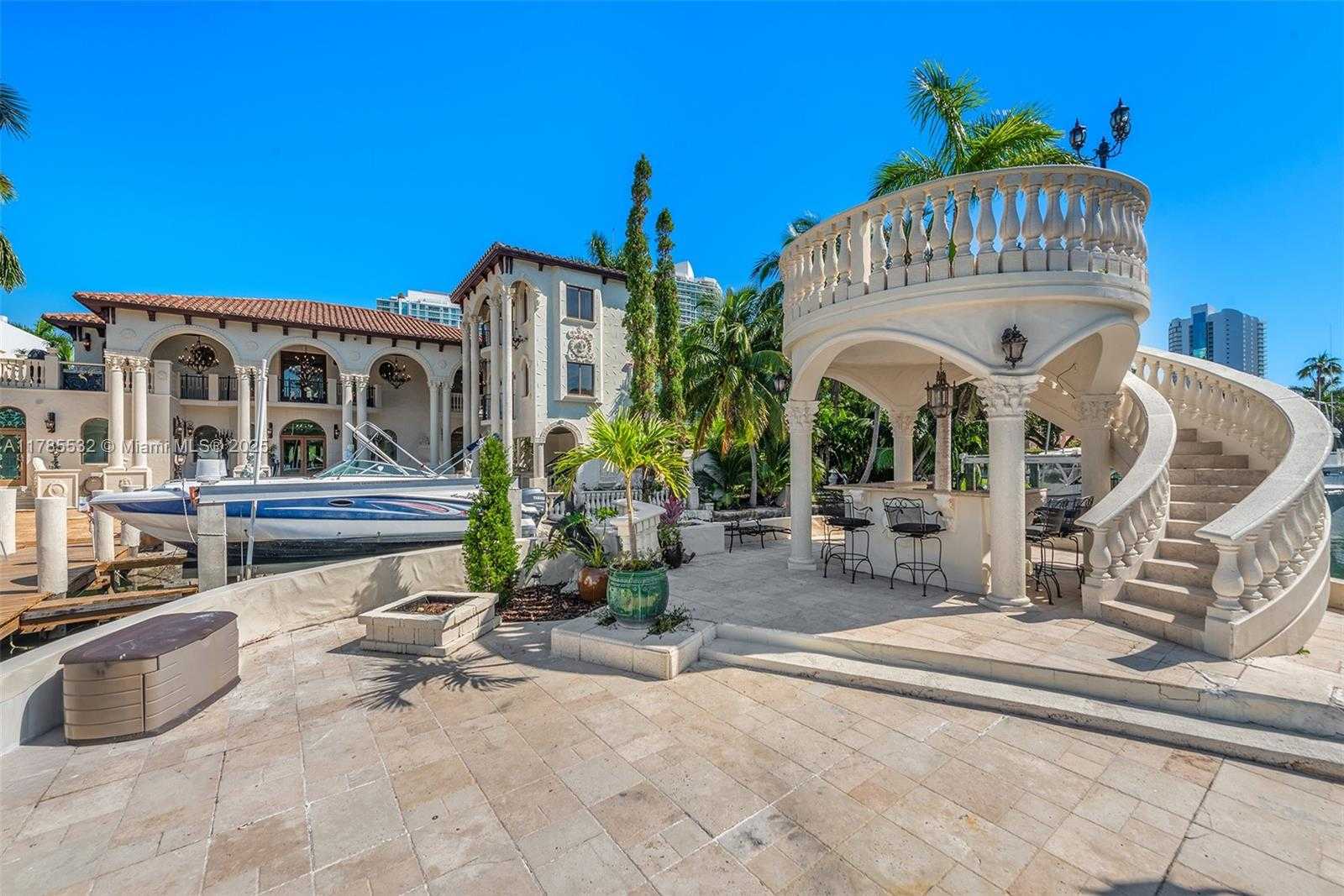 Small Image of 270 ATLANTIC AVE, Sunny Isles Beach Number 76