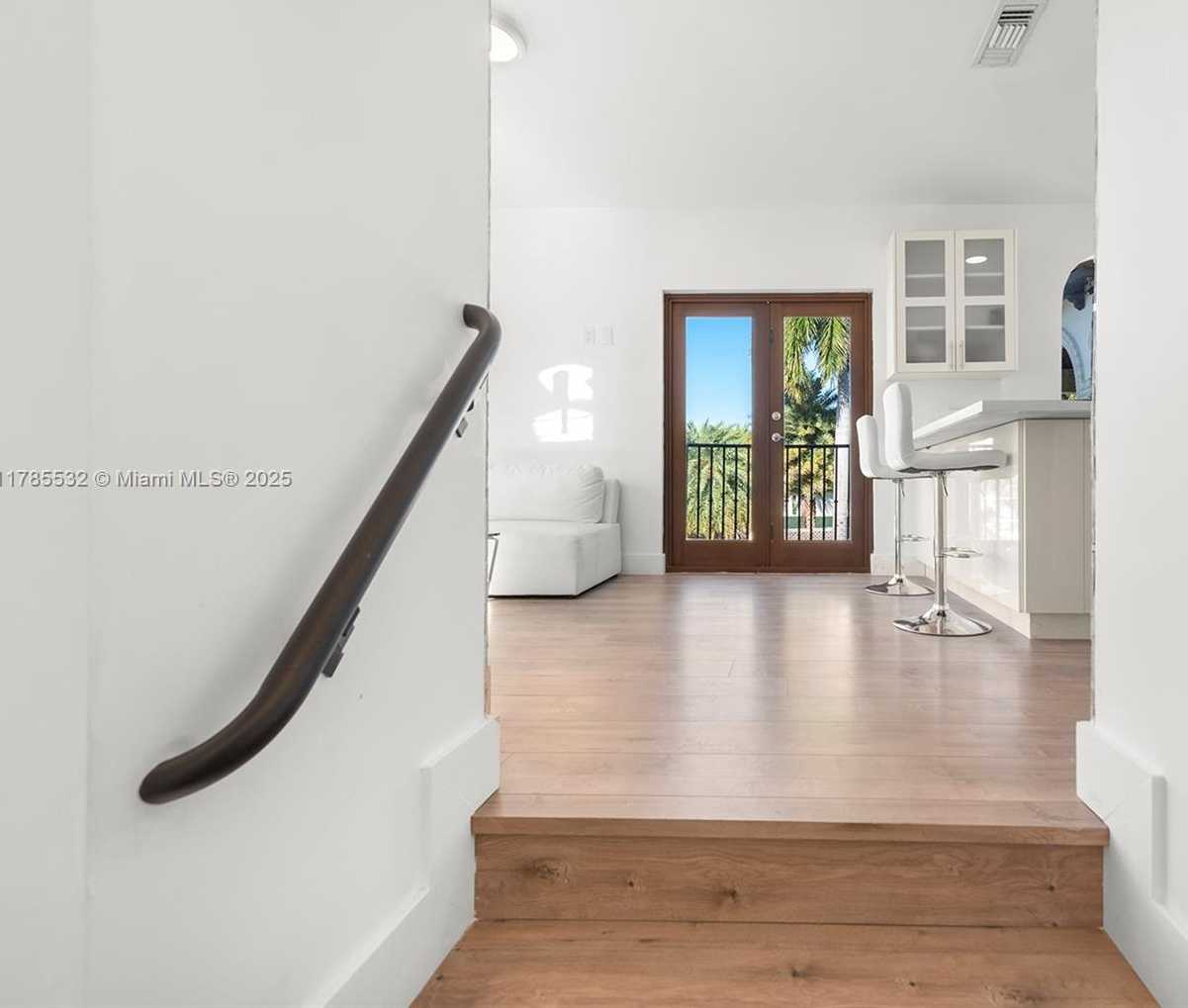 Small Image of 270 ATLANTIC AVE, Sunny Isles Beach Number 80