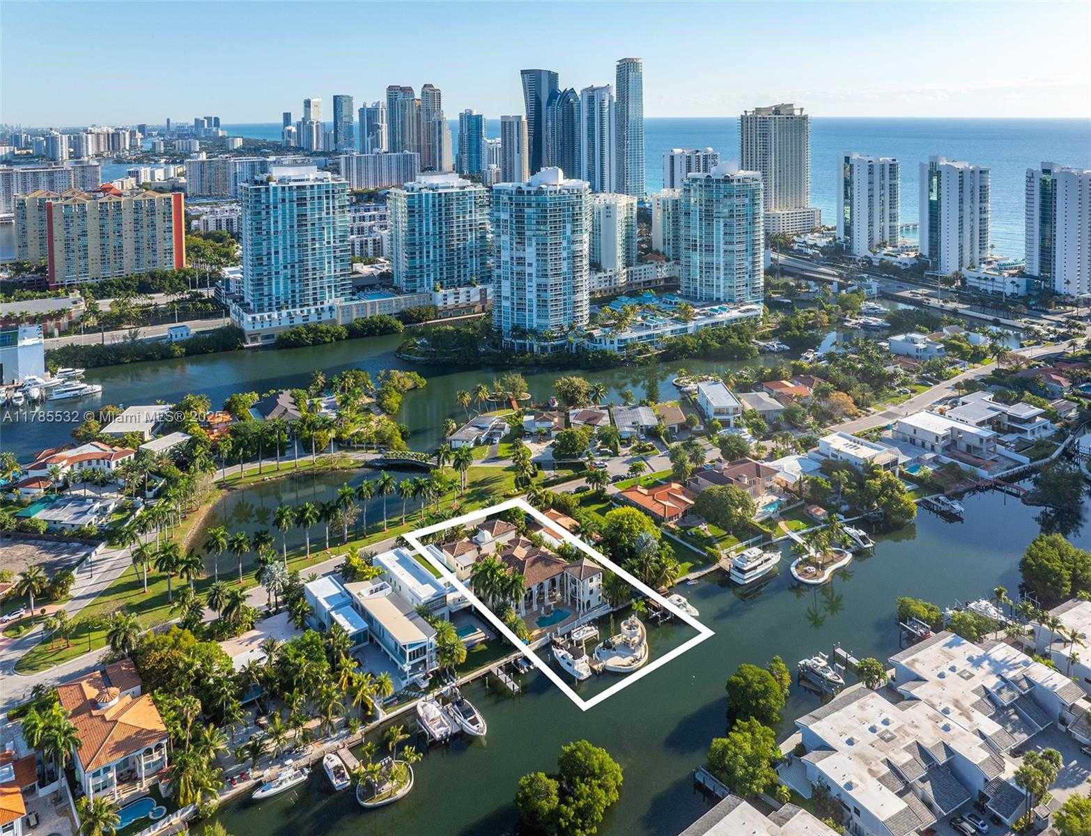 Small Image of 270 ATLANTIC AVE, Sunny Isles Beach Number 91