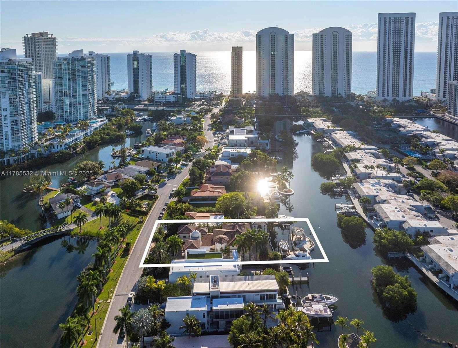 Small Image of 270 ATLANTIC AVE, Sunny Isles Beach Number 92