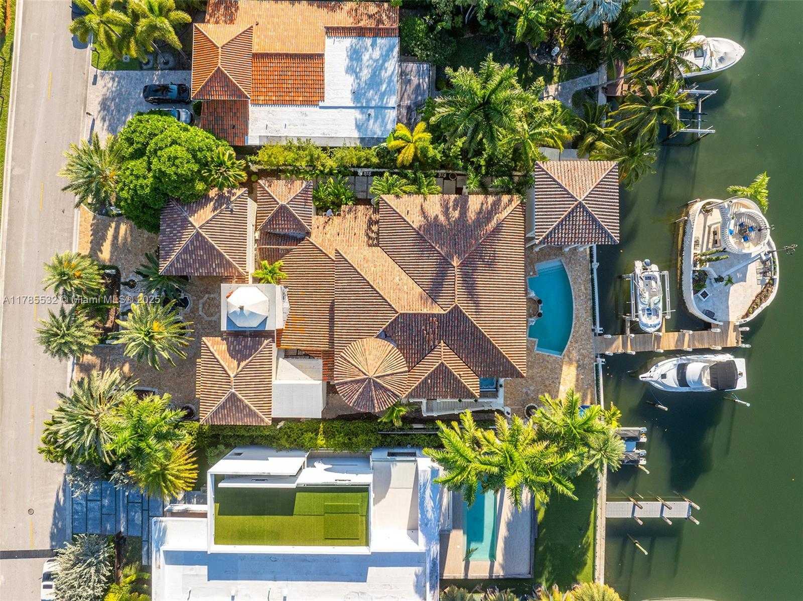 Small Image of 270 ATLANTIC AVE, Sunny Isles Beach Number 95