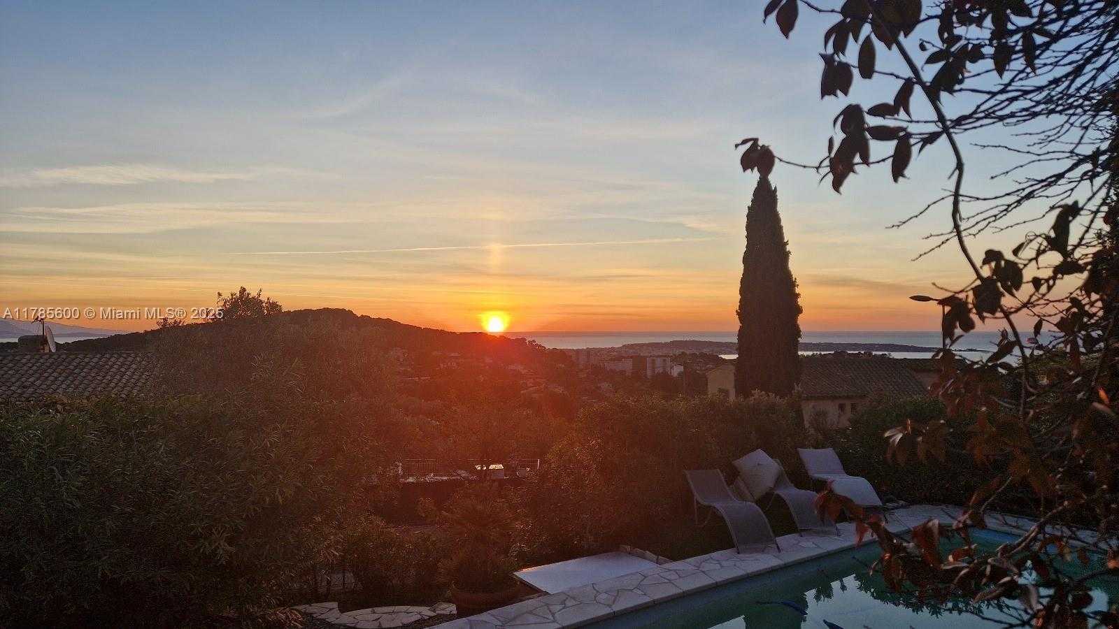 Small Image of 6 Trav. des Impiniers, 06220 Vallauris, France Number 20