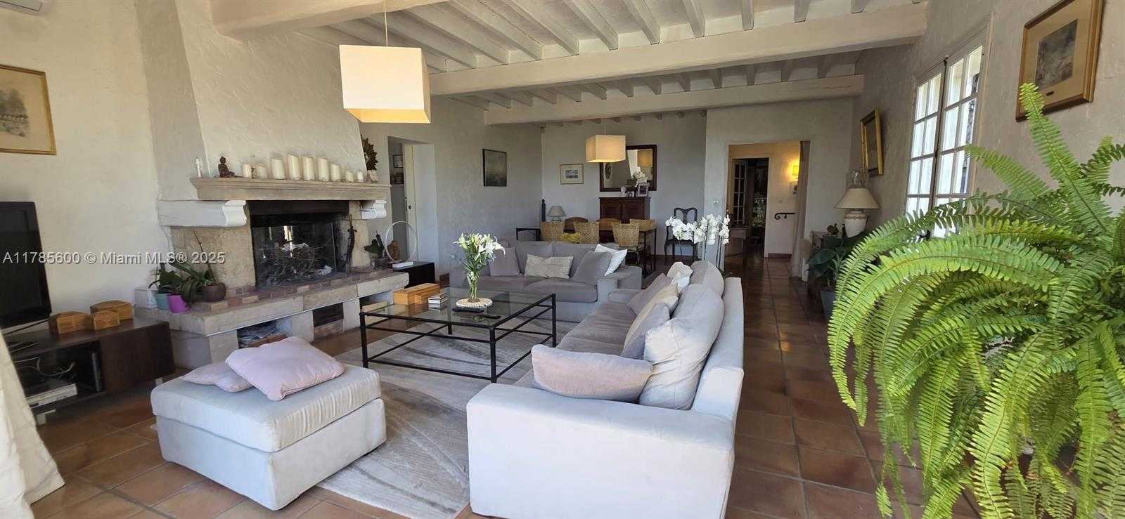 Small Image of 6 Trav. des Impiniers, 06220 Vallauris, France Number 32