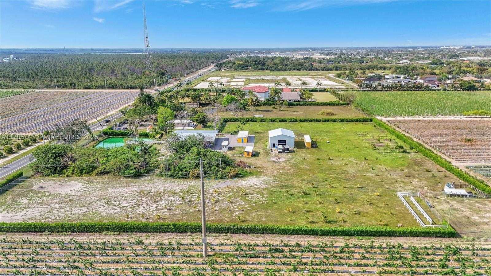 Small Image of 36355 SOUTH WEST 192ND AVE, Homestead Number 18