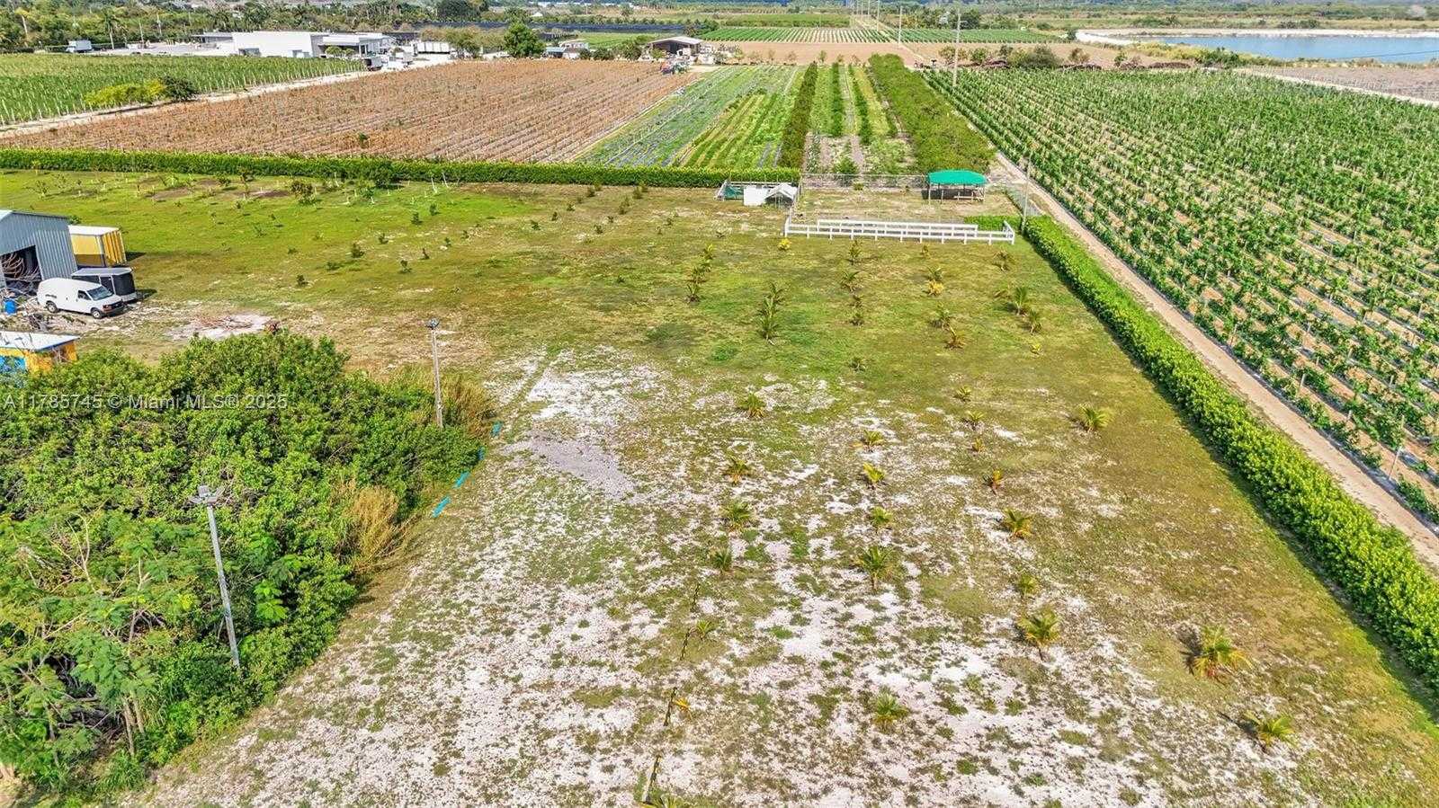 Small Image of 36355 SOUTH WEST 192ND AVE, Homestead Number 43