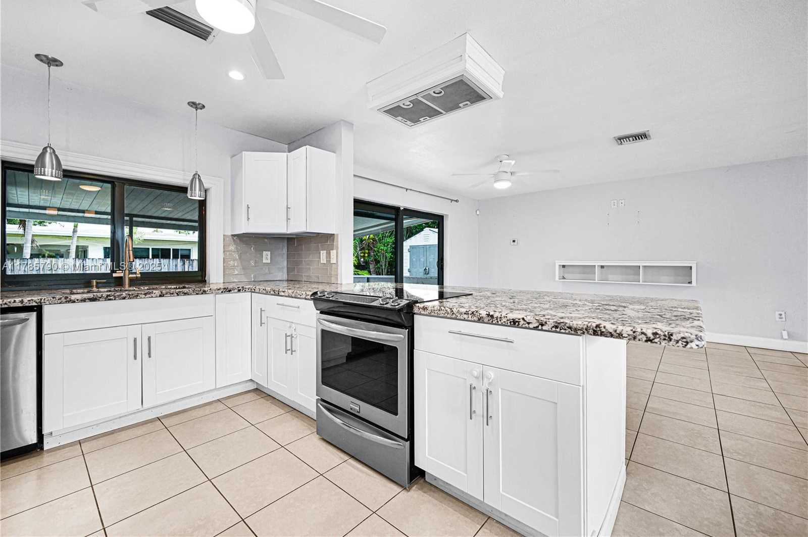 Small Image of 8451 NORTH WEST 10TH ST, Pembroke Pines Number 10