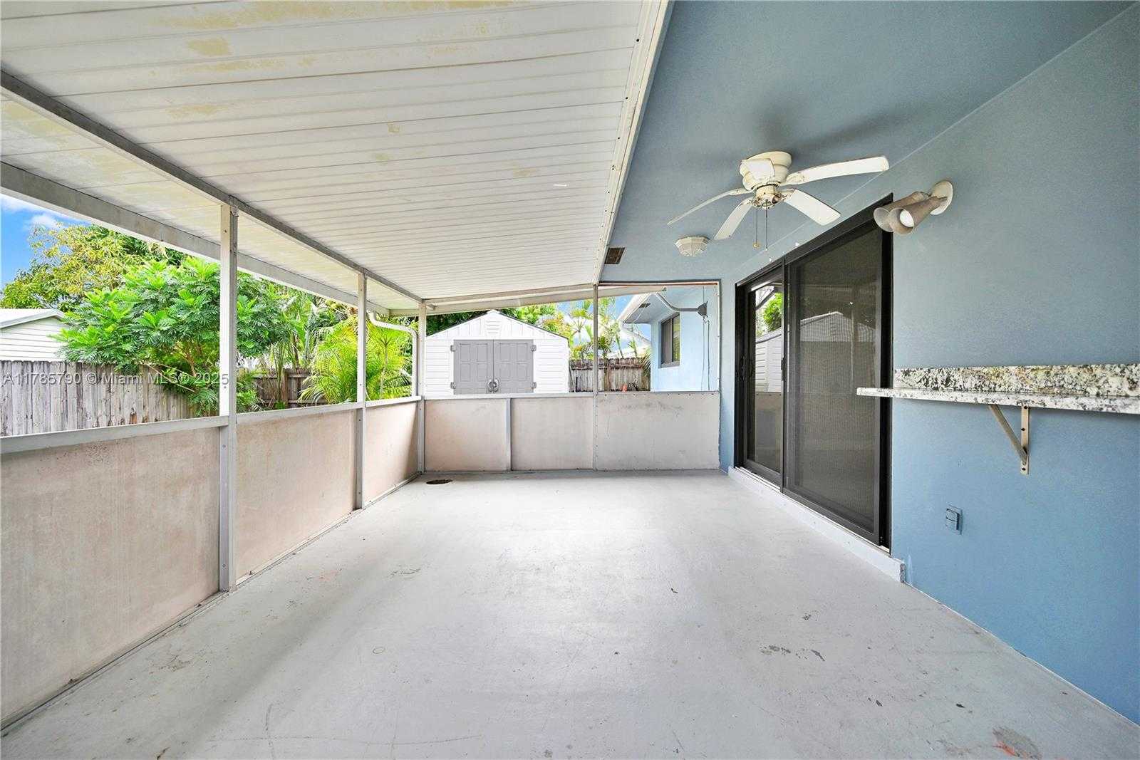 Small Image of 8451 NORTH WEST 10TH ST, Pembroke Pines Number 20