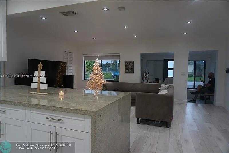 Small Image of 771 EAST 35TH ST, Hialeah Number 7