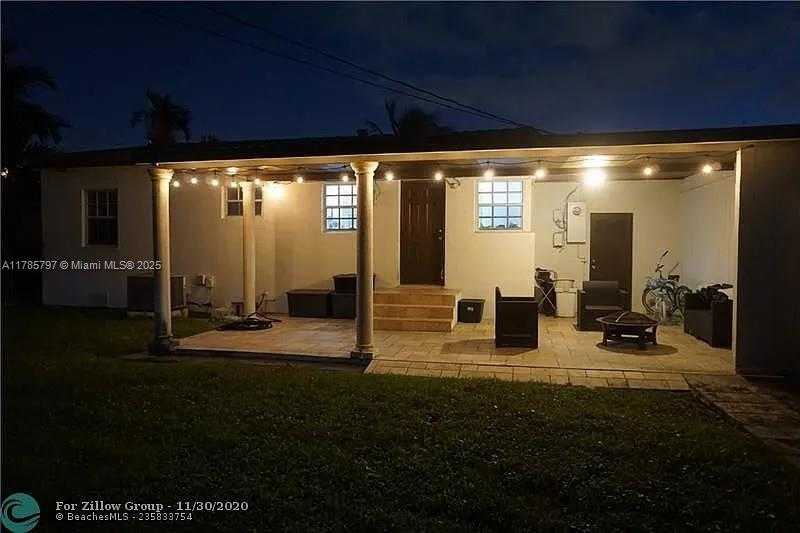 Small Image of 771 EAST 35TH ST, Hialeah Number 8