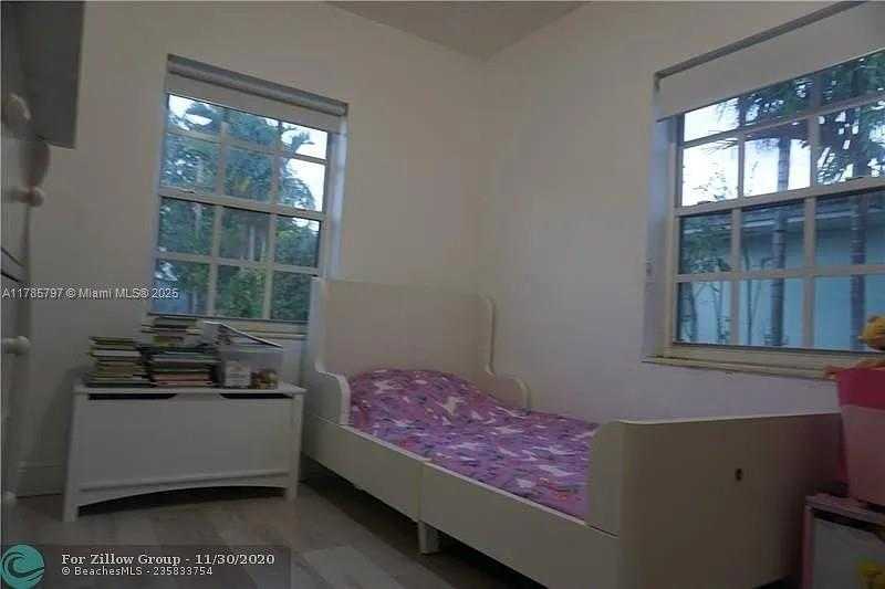 Small Image of 771 EAST 35TH ST, Hialeah Number 9