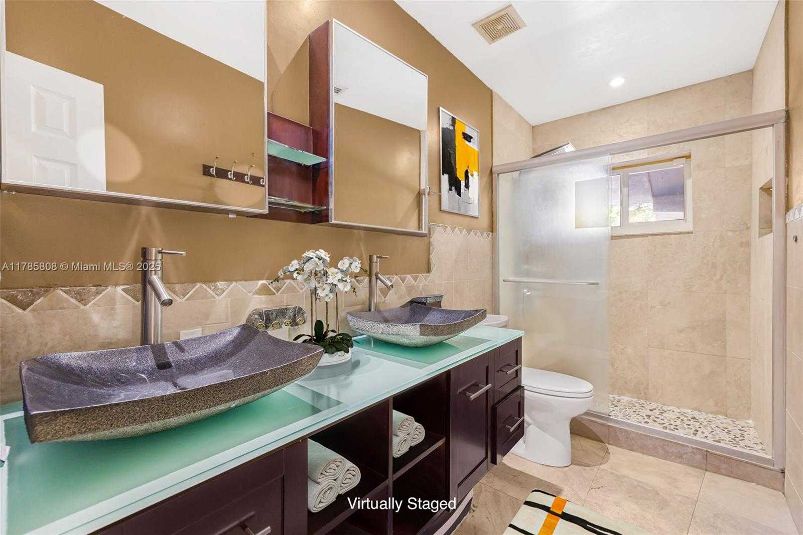 Small Image of 1805 NORTH EAST 117TH RD, North Miami Number 11