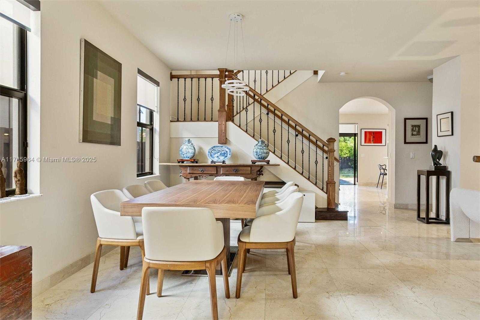 Small Image of 10075 NORTH WEST 86TH TER, Doral Number 6