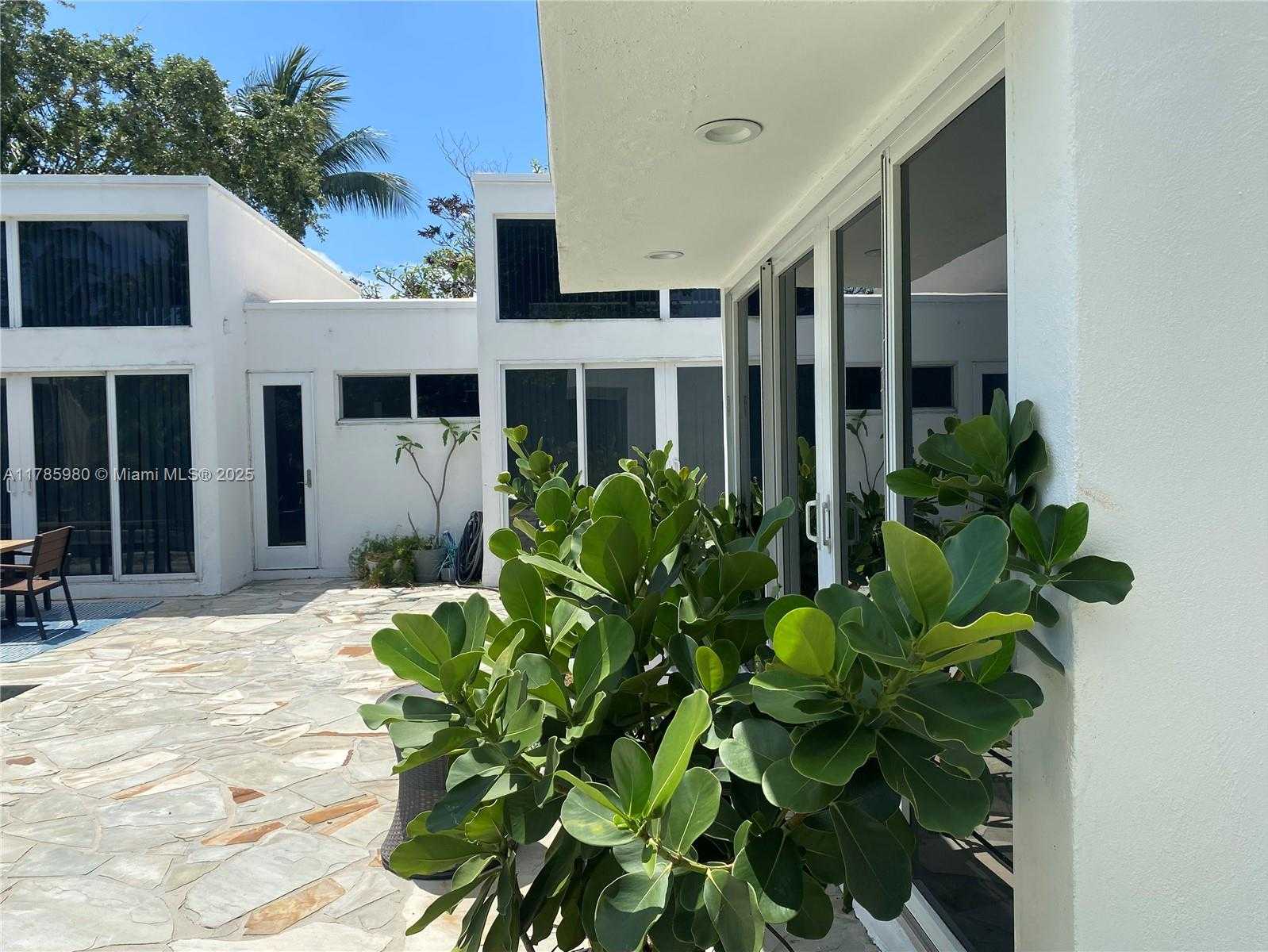 Small Image of 4050 NORTH EAST 25TH AVE, Lighthouse Point Number 22