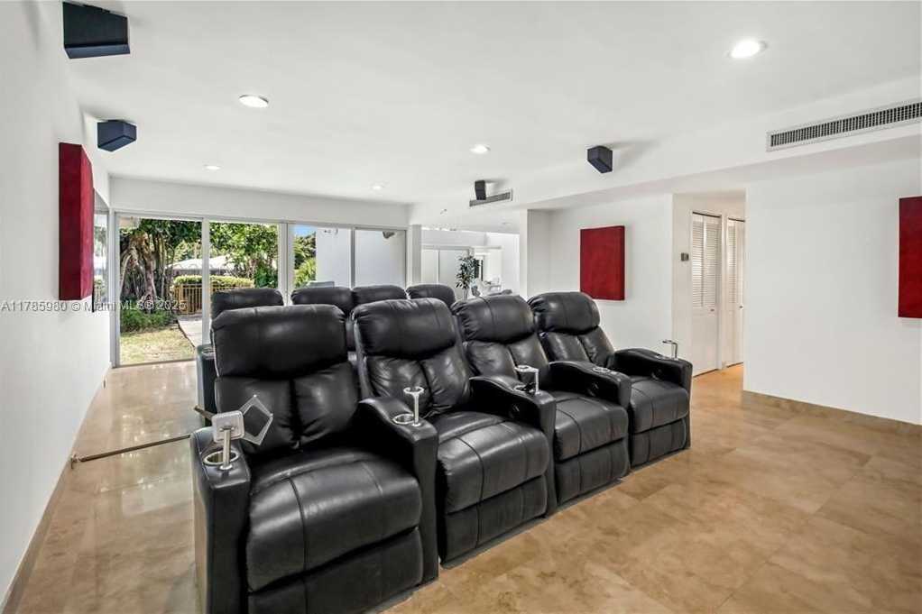 Small Image of 4050 NORTH EAST 25TH AVE, Lighthouse Point Number 33