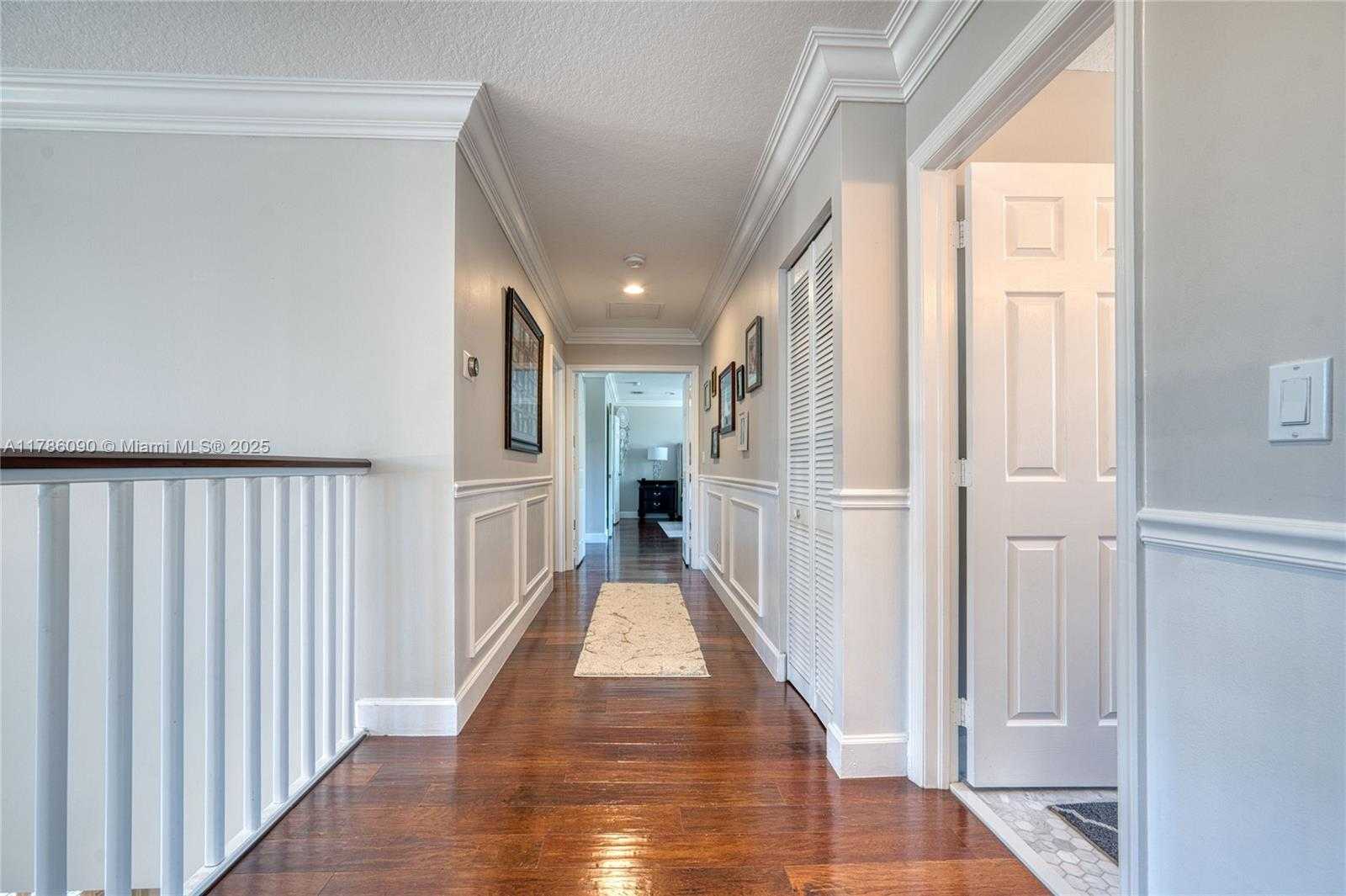 Small Image of 1454 NEWHAVEN POINT LN, West Palm Beach Number 26
