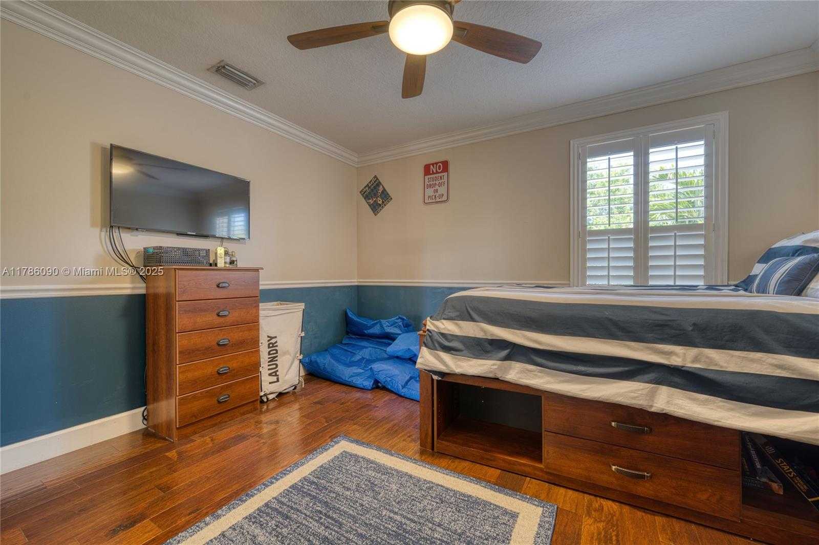 Small Image of 1454 NEWHAVEN POINT LN, West Palm Beach Number 44
