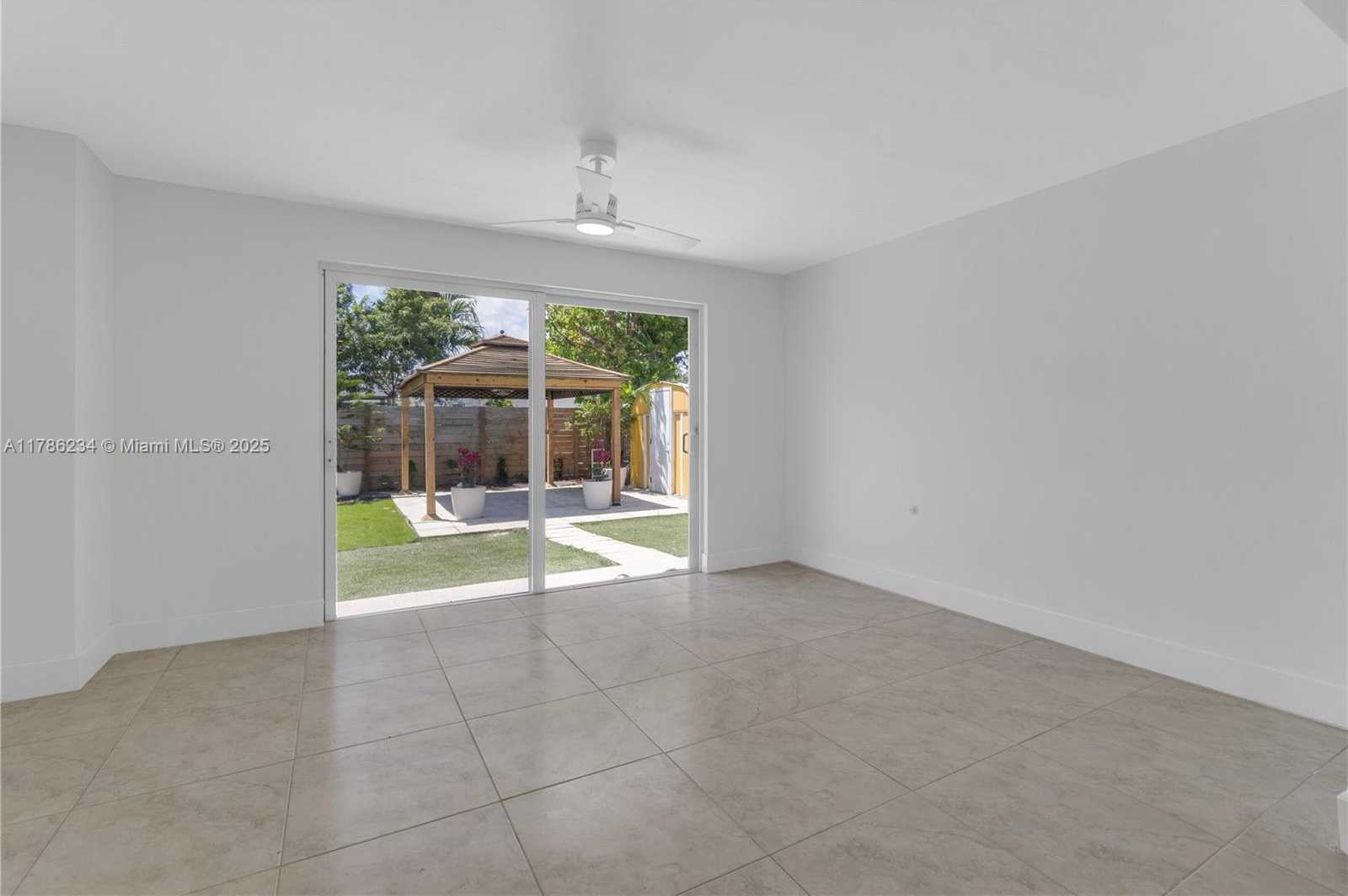 Small Image of 806 NORTH EAST 4TH ST, Hallandale Beach Number 11