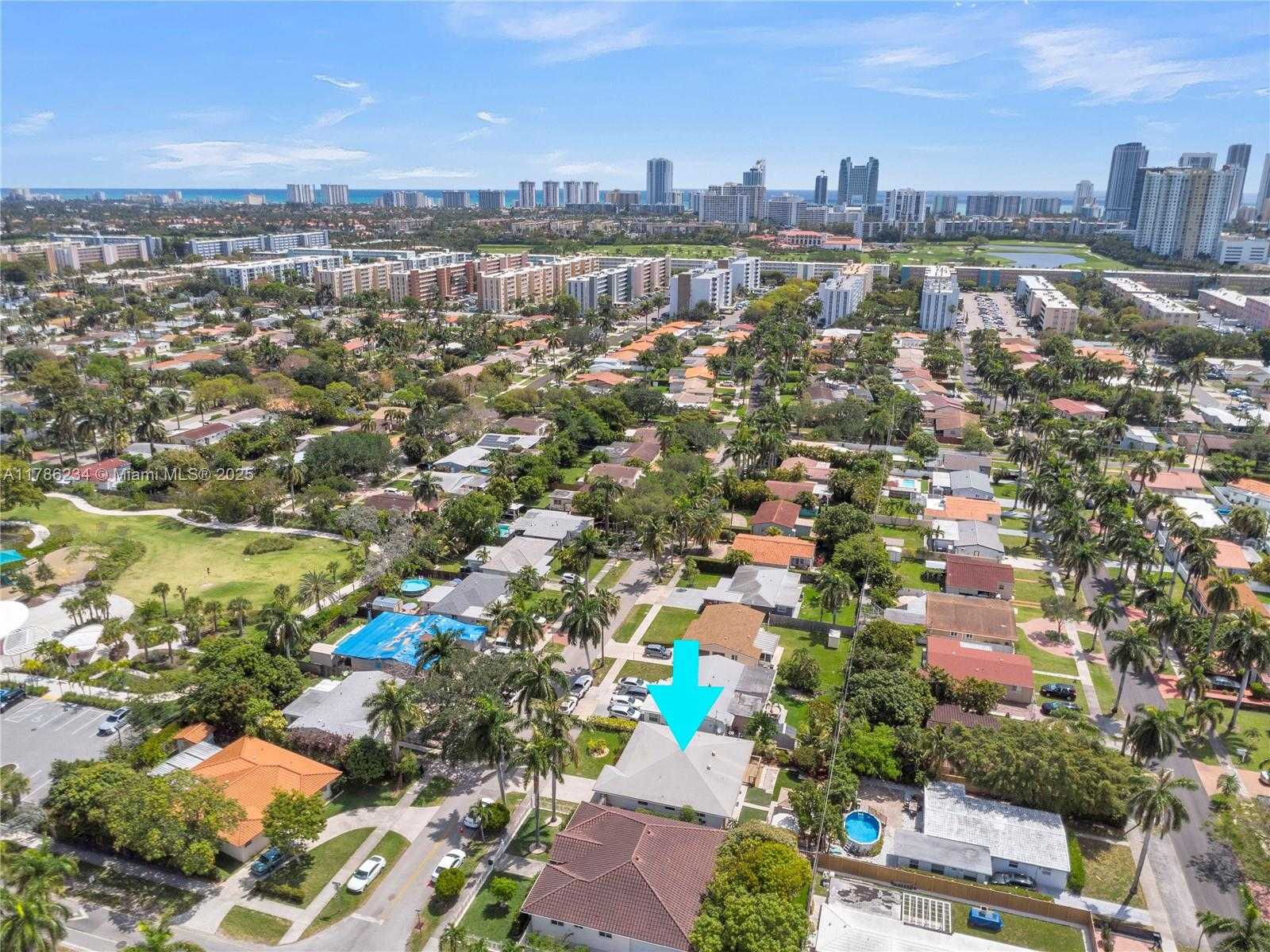 Small Image of 806 NORTH EAST 4TH ST, Hallandale Beach Number 33