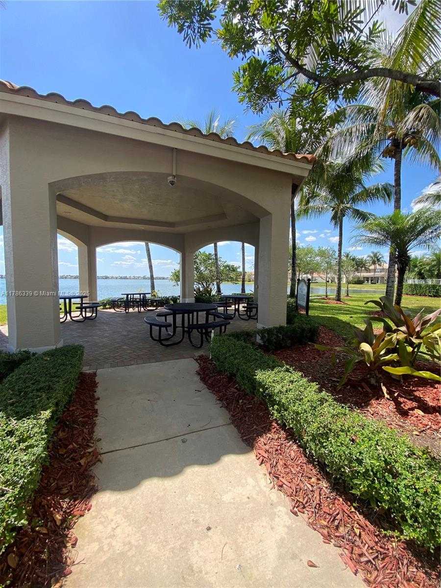 Small Image of 5101 SOUTH WEST 173RD AVE, Miramar Number 19