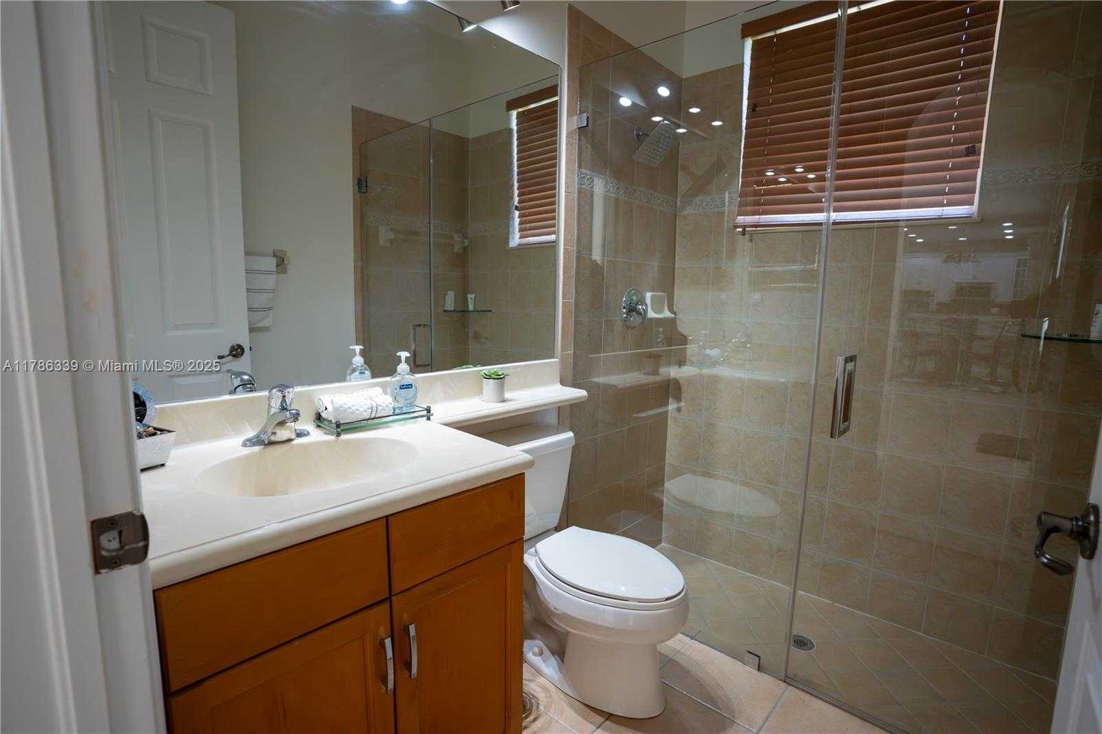 Small Image of 5101 SOUTH WEST 173RD AVE, Miramar Number 20