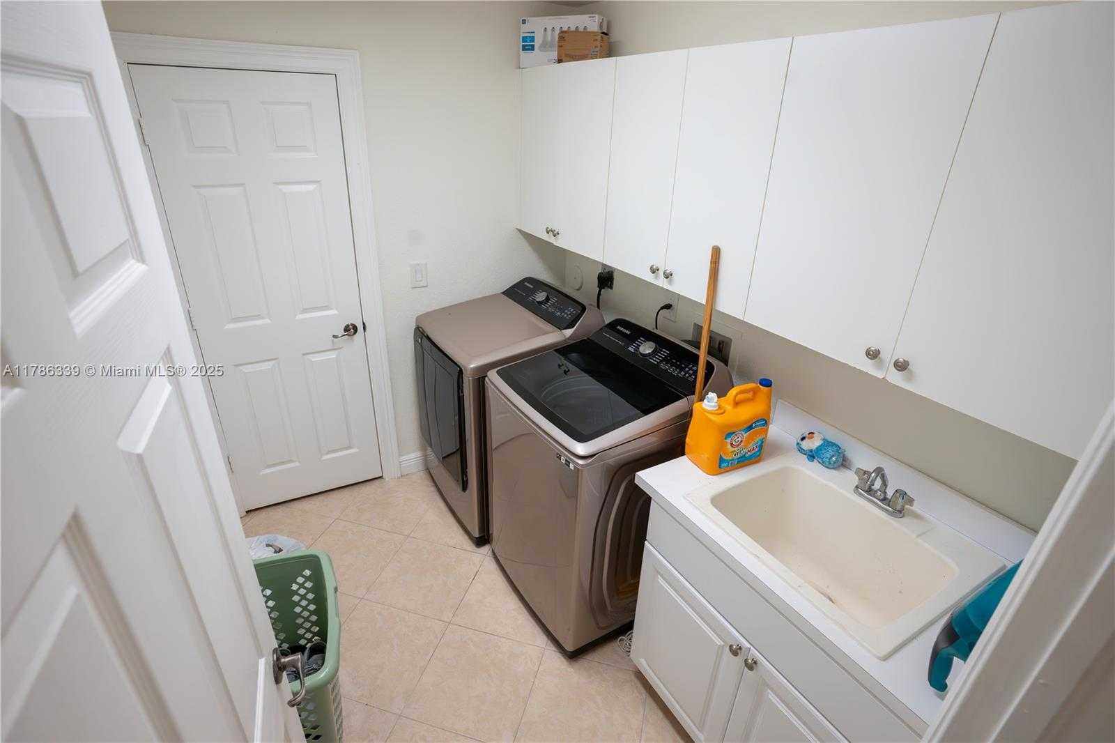 Small Image of 5101 SOUTH WEST 173RD AVE, Miramar Number 24
