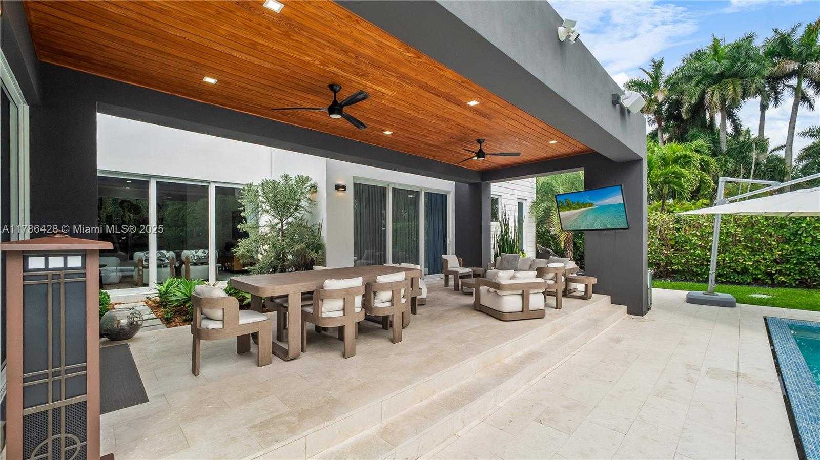 Small Image of 10603 NORTH EAST 11TH AVE, Miami Shores Number 20