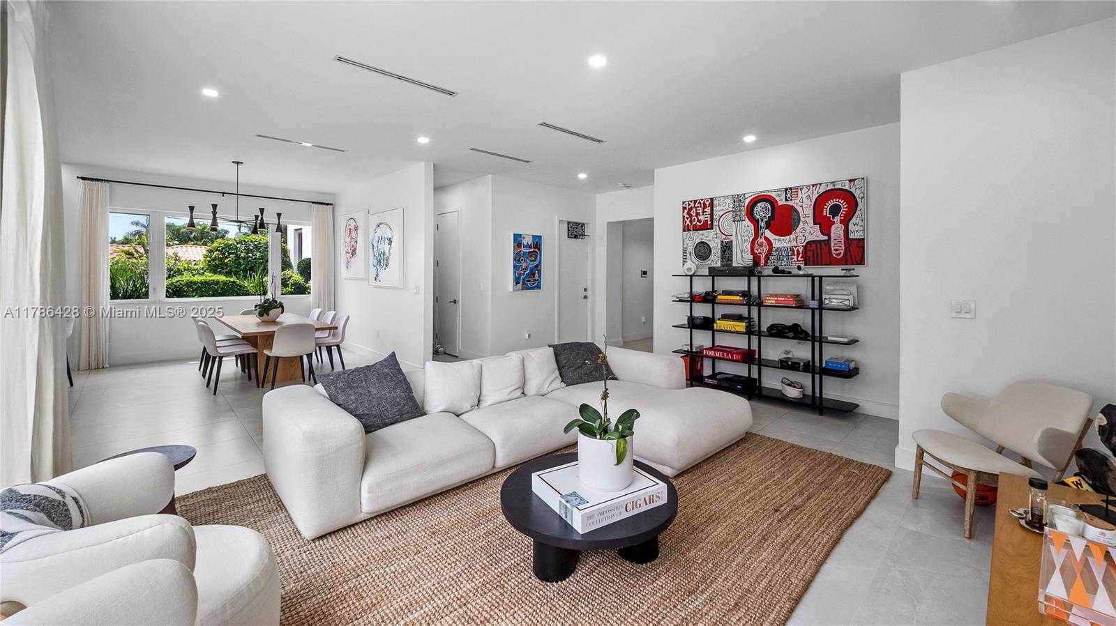 Small Image of 10603 NORTH EAST 11TH AVE, Miami Shores Number 35