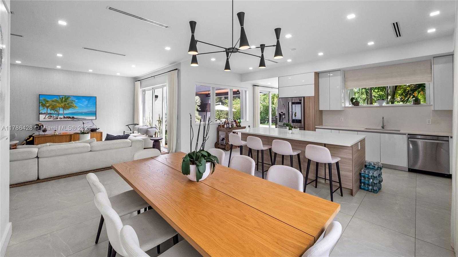 Small Image of 10603 NORTH EAST 11TH AVE, Miami Shores Number 42