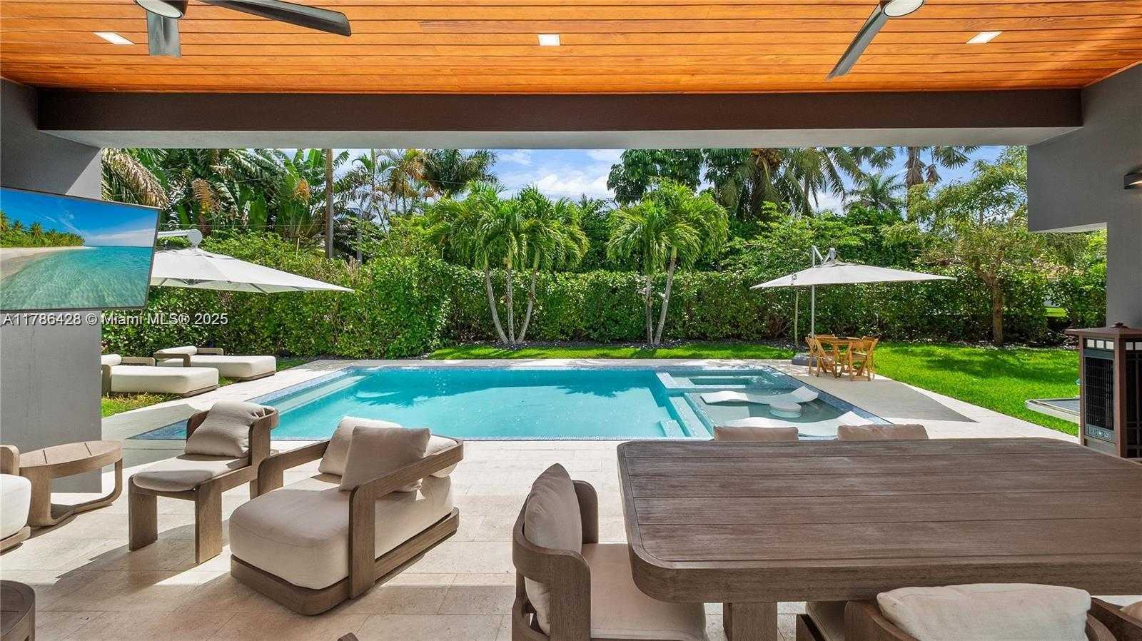 Small Image of 10603 NORTH EAST 11TH AVE, Miami Shores Number 83