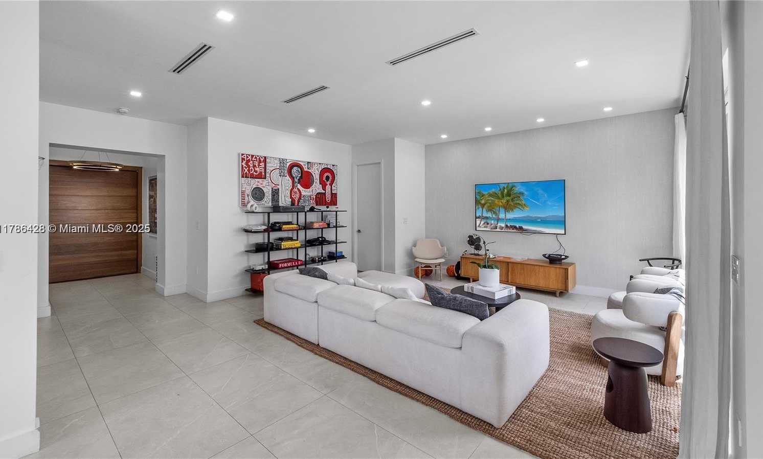 Small Image of 10603 NORTH EAST 11TH AVE, Miami Shores Number 98