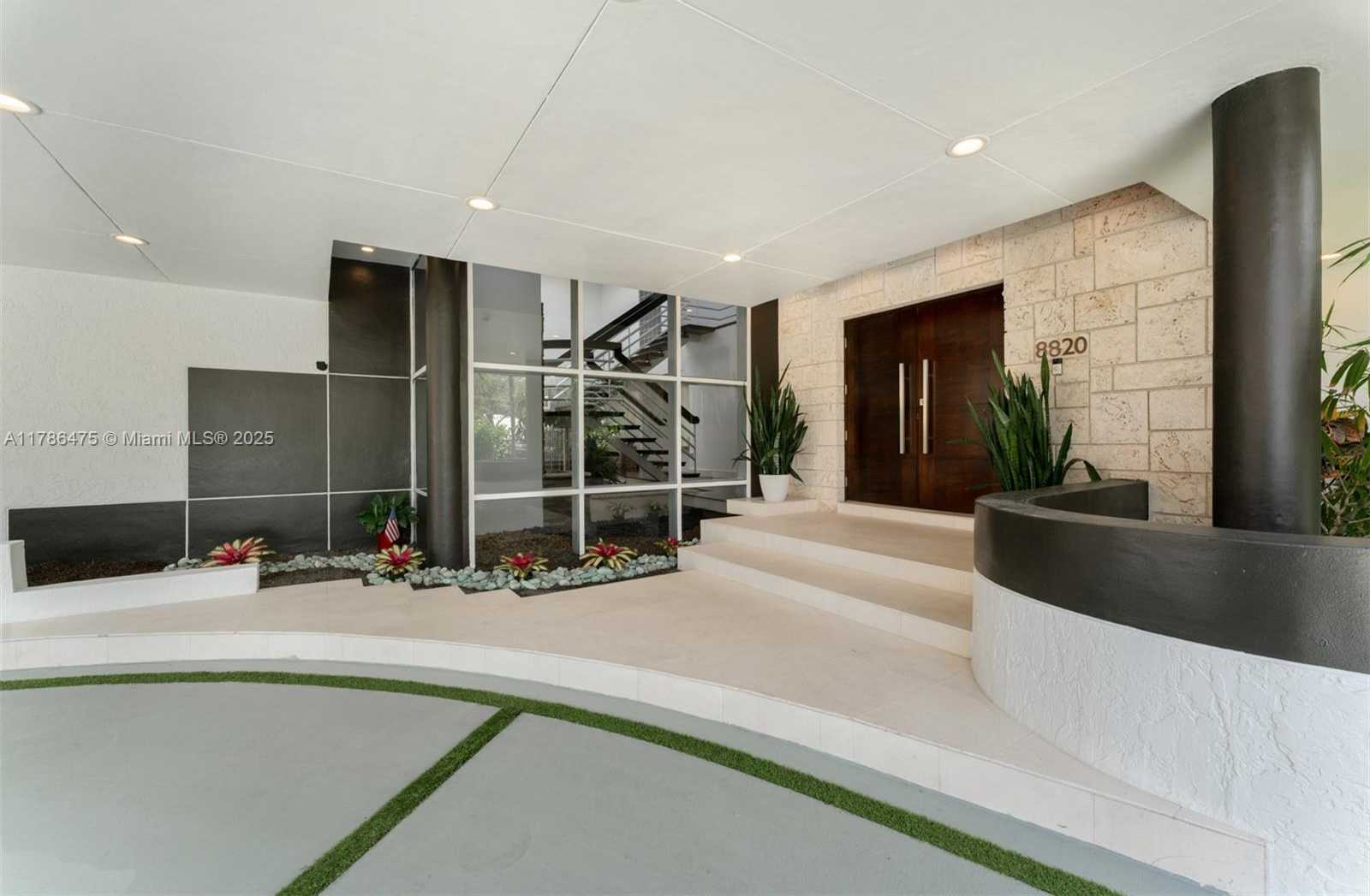 Small Image of 8820 SOUTH WEST 104TH ST, Miami Number 2