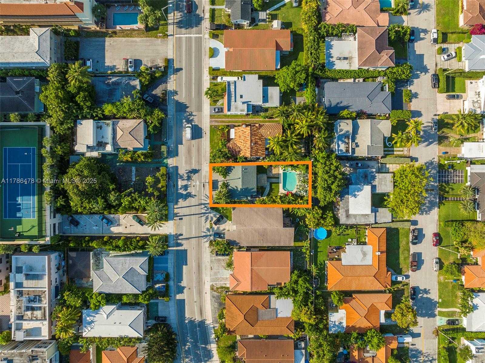 Small Image of 8934 HARDING AVE, Surfside Number 5
