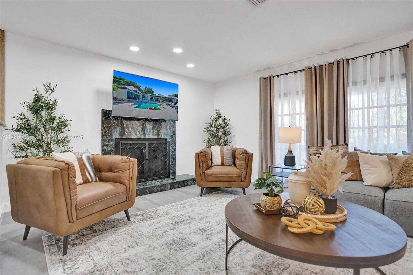 Small Image of 11155 SOUTH WEST 40TH ST, Davie Number 10