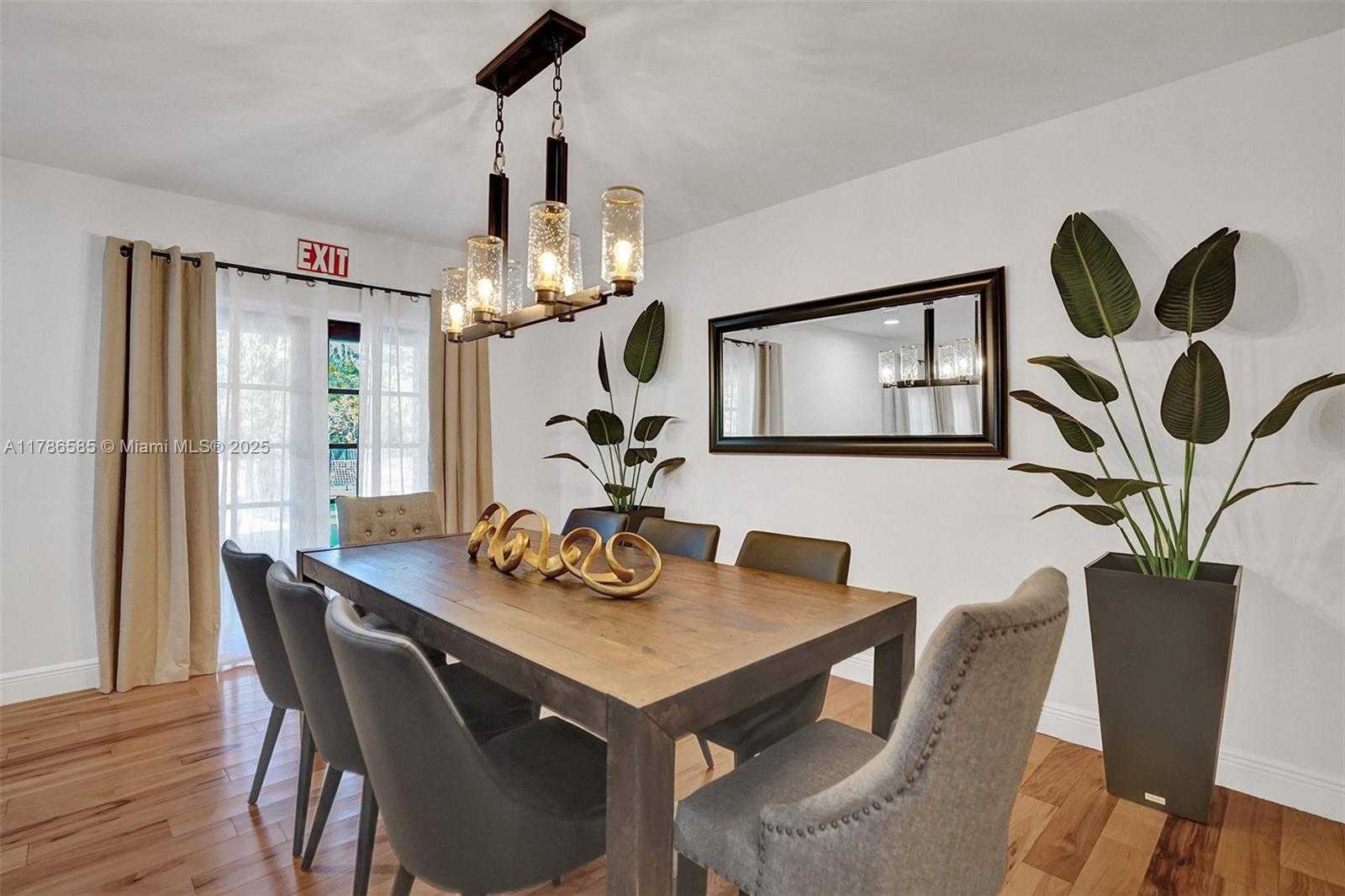 Small Image of 11155 SOUTH WEST 40TH ST, Davie Number 8