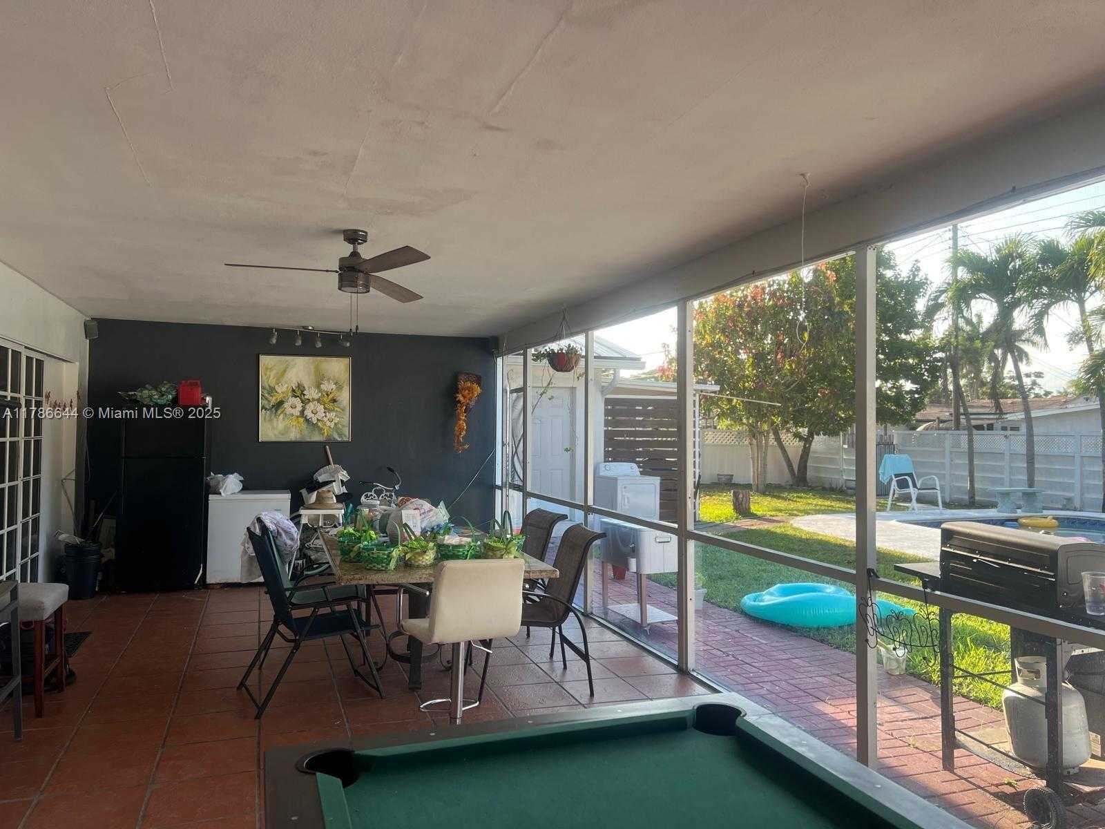 Small Image of 5001 MADISON ST, Hollywood Number 11
