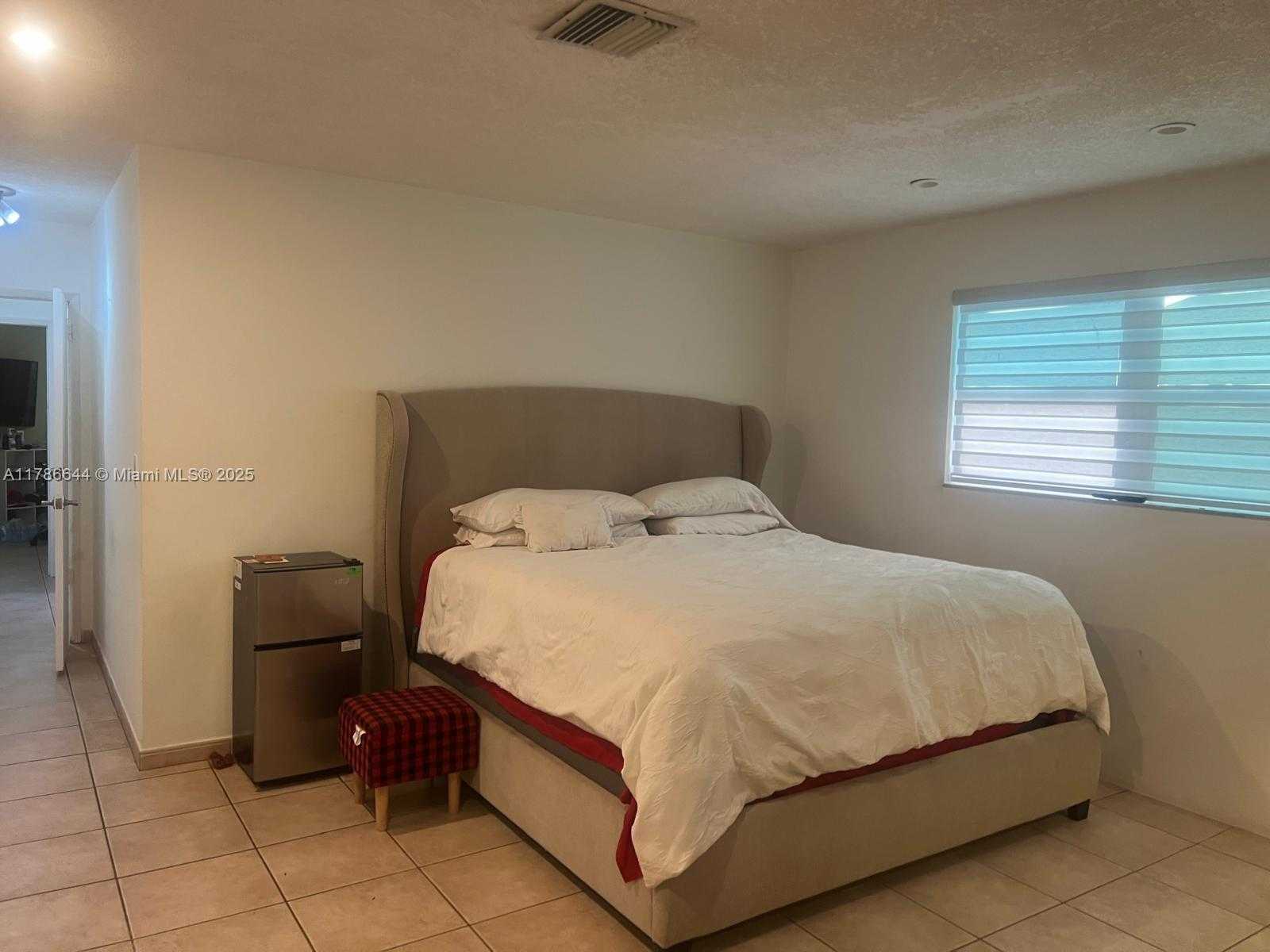 Small Image of 5001 MADISON ST, Hollywood Number 44