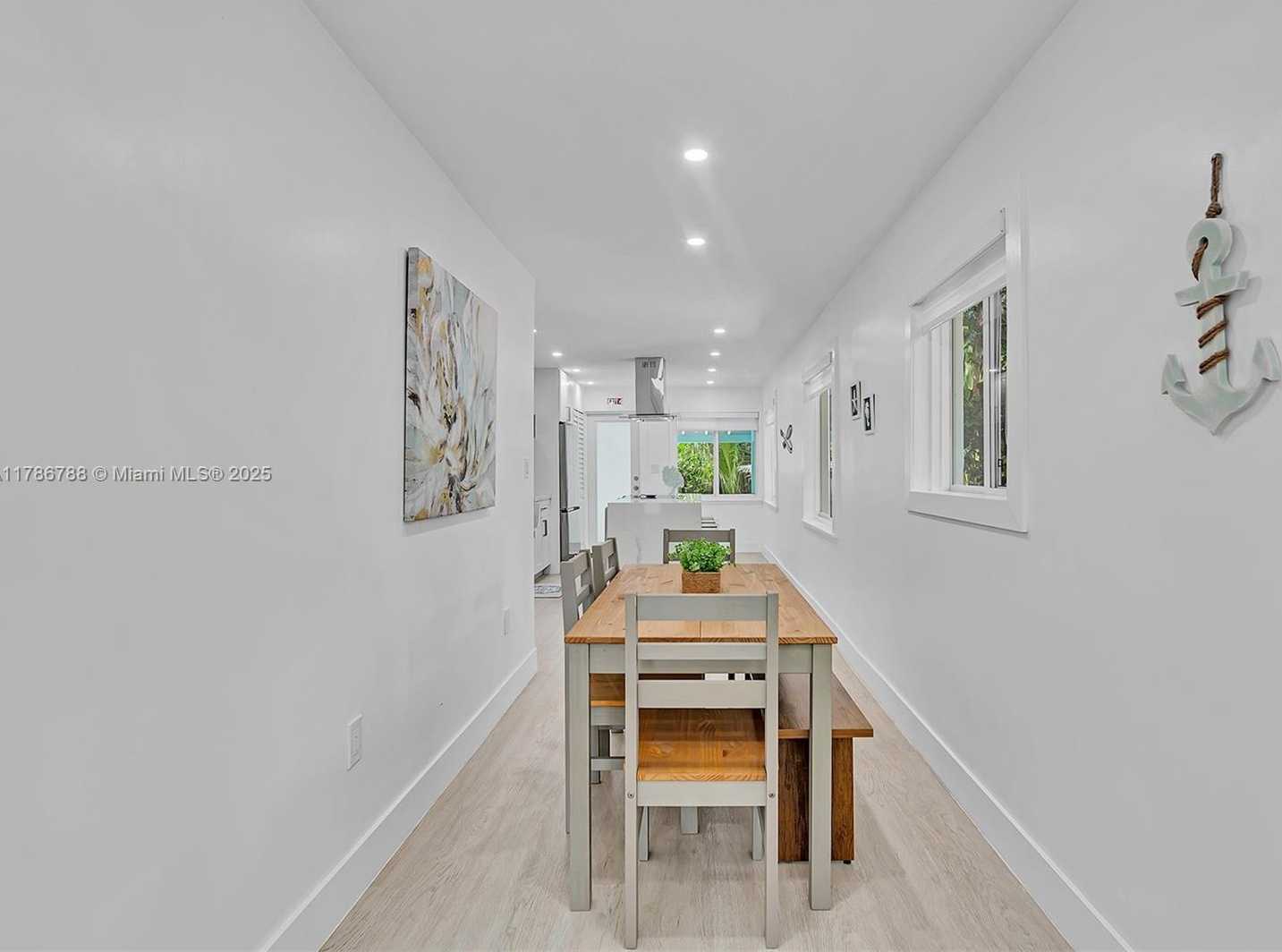 Small Image of 1960 RIVERSIDE DR, Fort Lauderdale Number 25