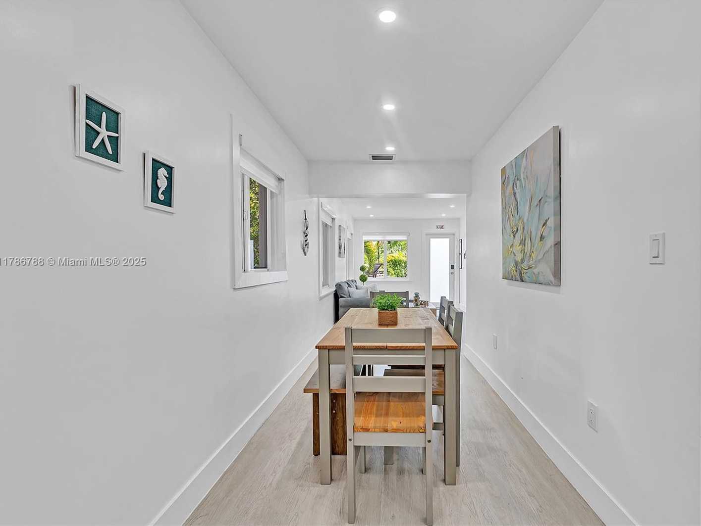 Small Image of 1960 RIVERSIDE DR, Fort Lauderdale Number 26