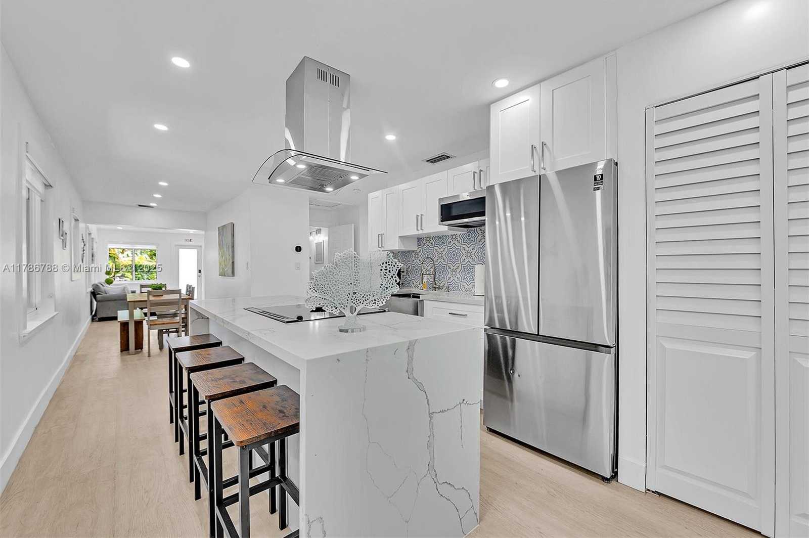 Small Image of 1960 RIVERSIDE DR, Fort Lauderdale Number 28