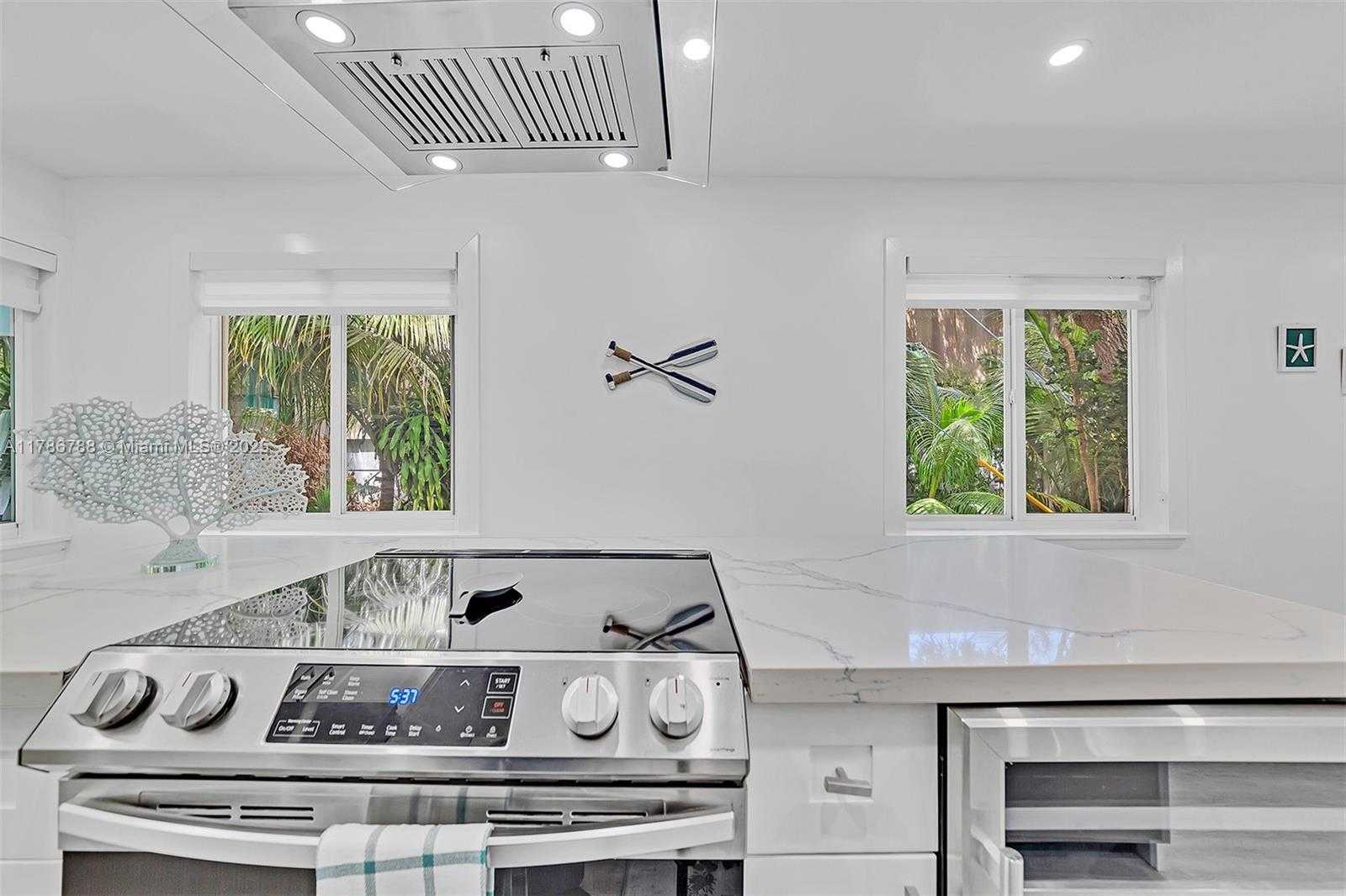 Small Image of 1960 RIVERSIDE DR, Fort Lauderdale Number 33
