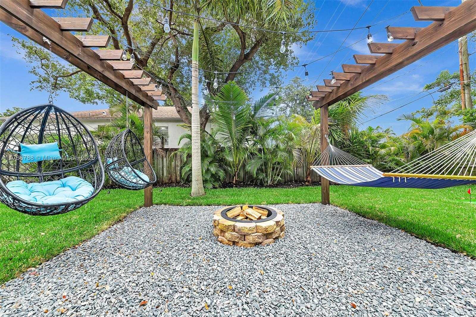 Small Image of 1960 RIVERSIDE DR, Fort Lauderdale Number 73